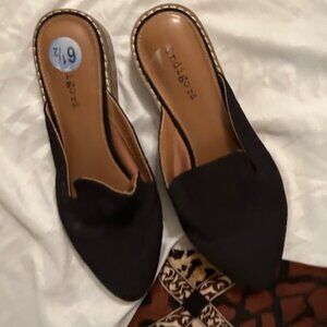 size 61/2 womens slide ons flats shoes black casual dress wear six